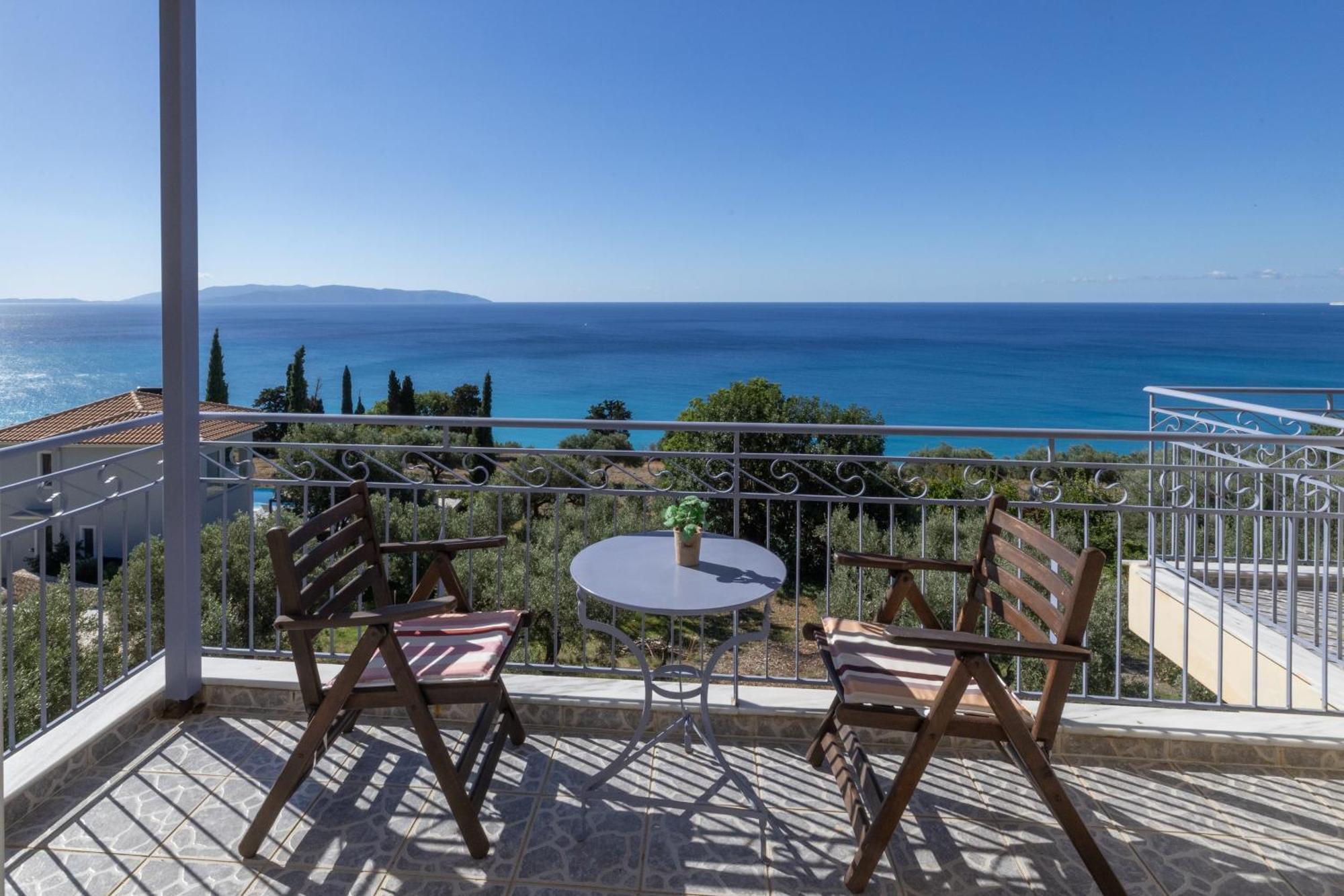 Delfinia Apartment Vlachata Екстериор снимка
