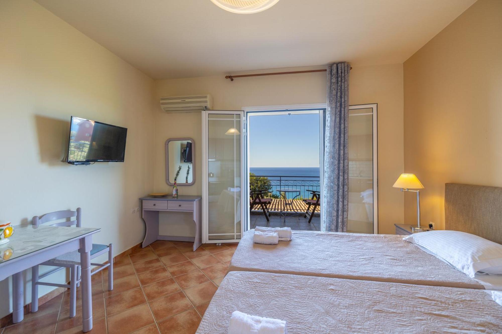 Delfinia Apartment Vlachata Екстериор снимка
