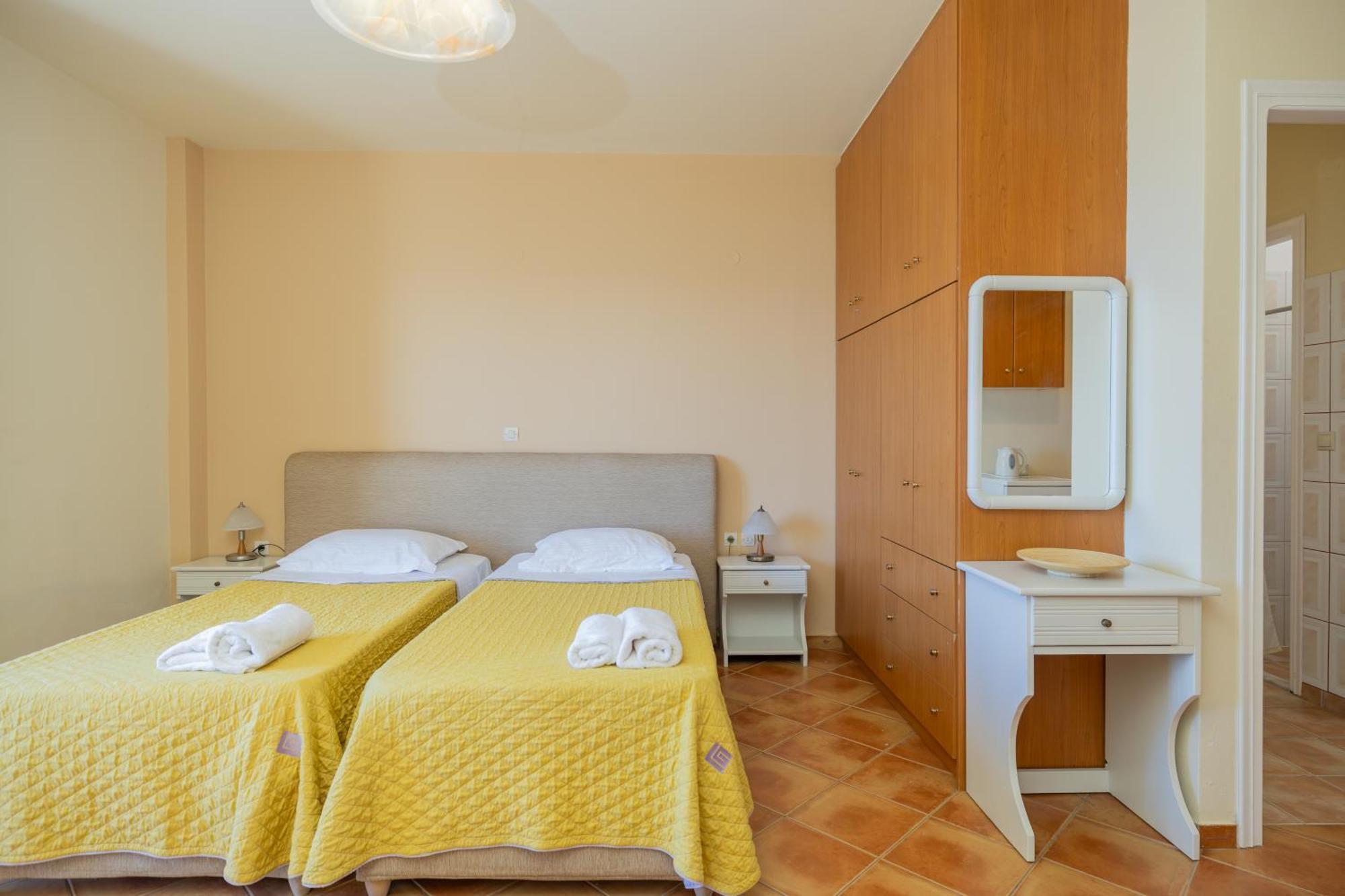 Delfinia Apartment Vlachata Екстериор снимка