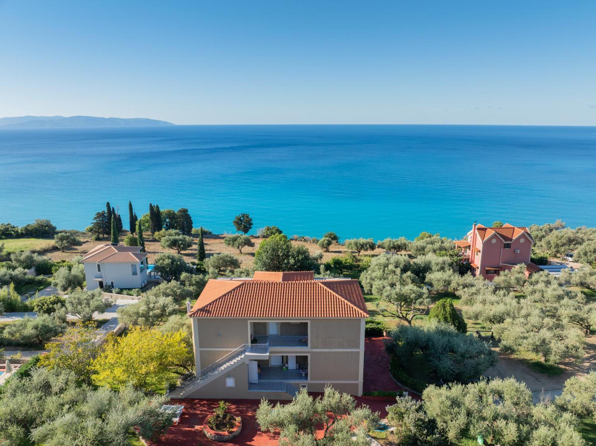 Delfinia Apartment Vlachata Екстериор снимка