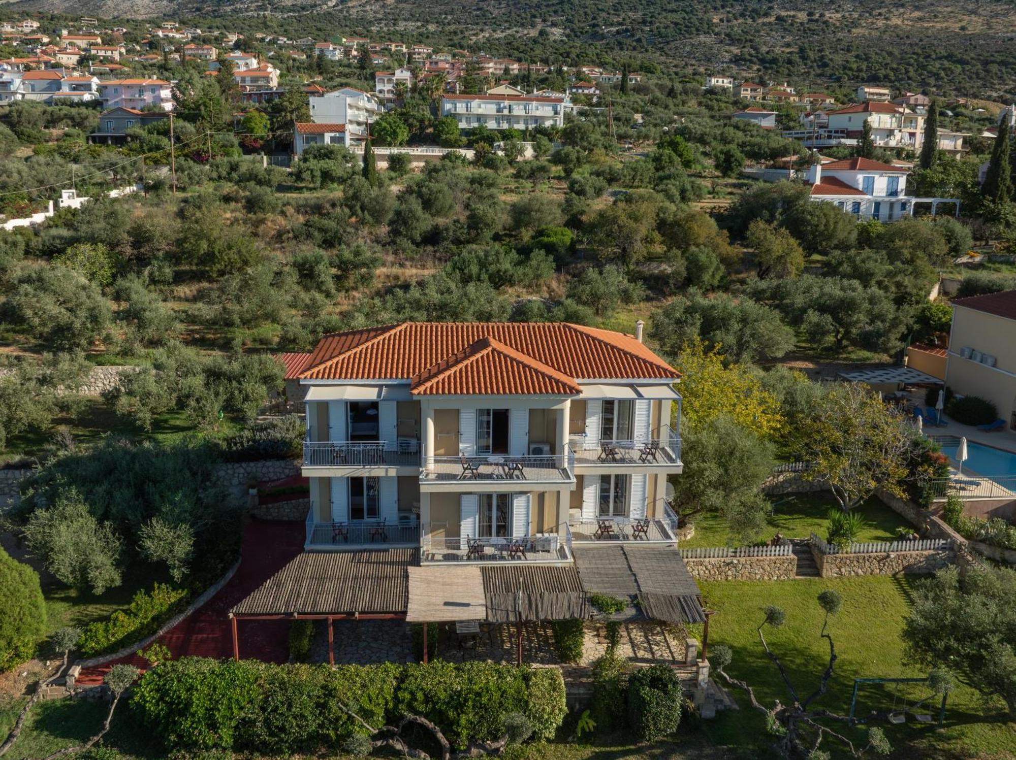 Delfinia Apartment Vlachata Екстериор снимка